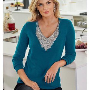 BOSTON PROPER EMBELLISHED V NECK SWEATER SIZE: XS